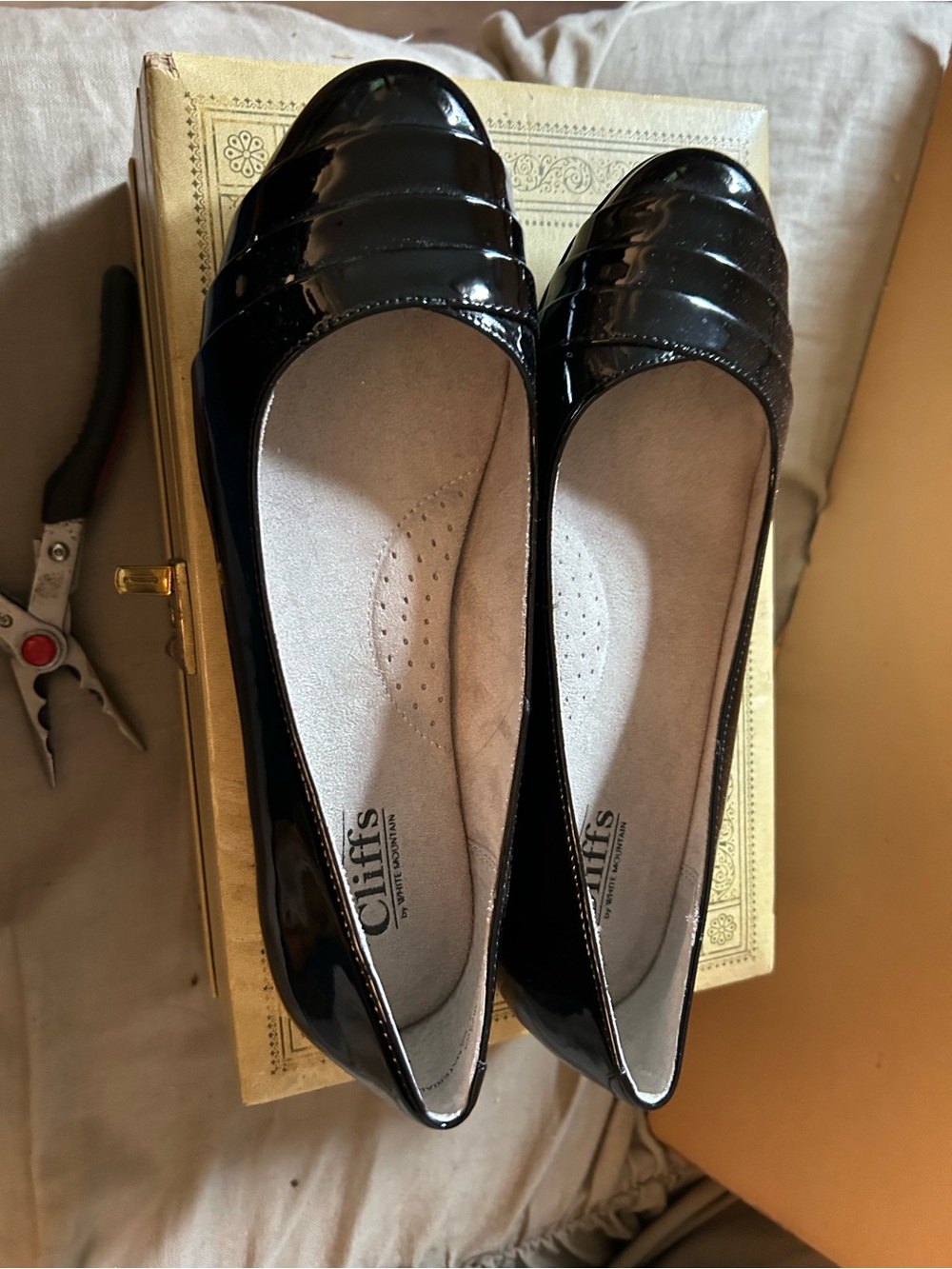 Cliffs by WHITE MOUNTAIN Black Patent Slip-On Ballet Flats